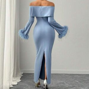 Elegant Off-Shoulder Blue Gown